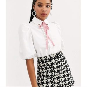 Sister Jane puff sleeve shirt with heart collar
